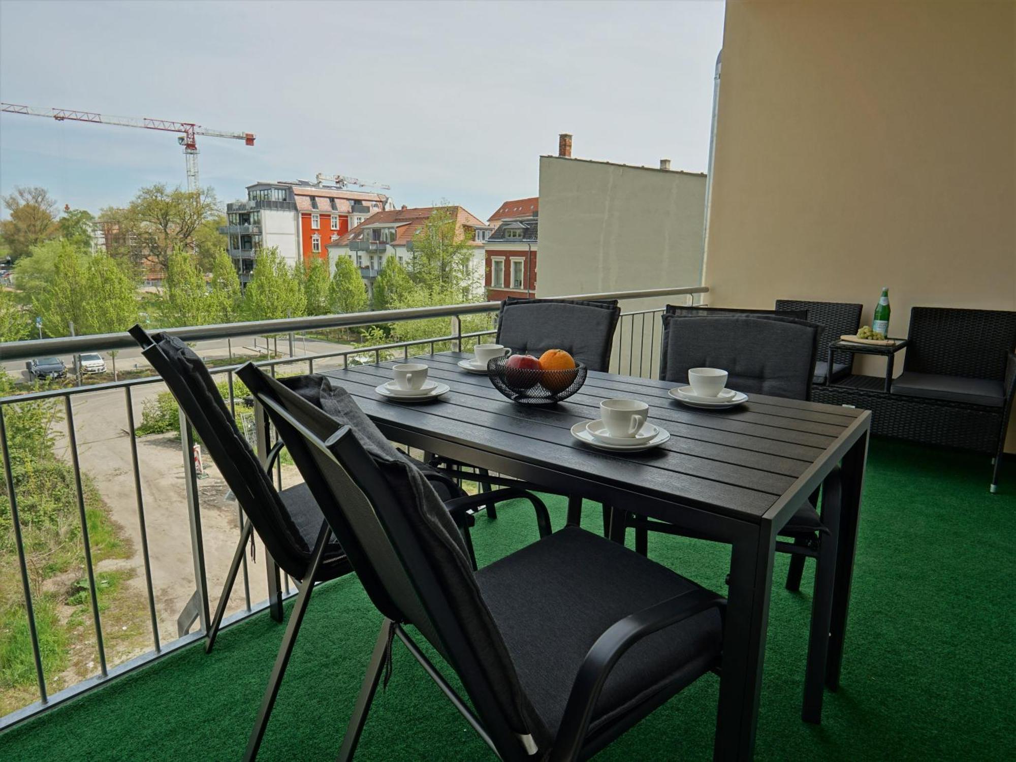 "Hogulu" Brandenburg, Balkon, Neustadt, Kueche, Wassernaehe - Parkplatz Inklusive Apartamento Brandenburg  Quarto foto